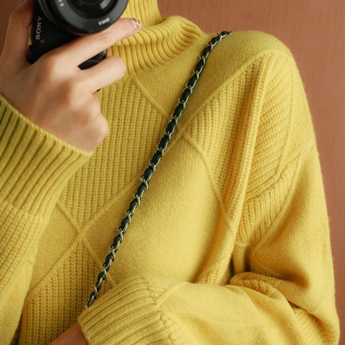 Women's Oversized Mock-Neck Diamond-Knit Pullover Sweater