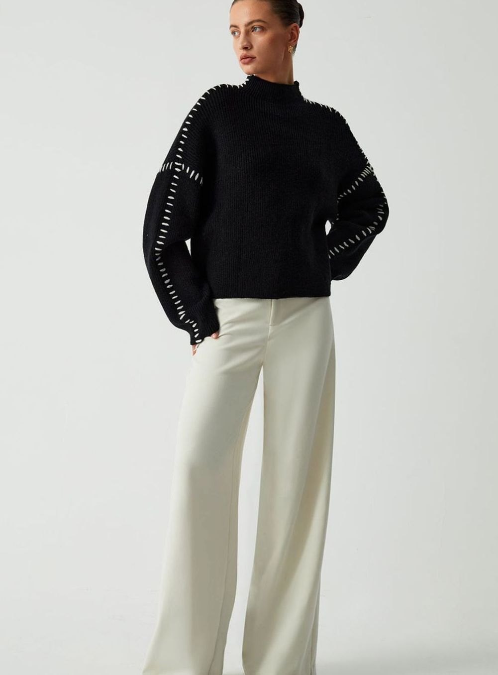 Women's Oversized Mock Neck Sweater Contrast Whipstitch Rib-Knit, Black