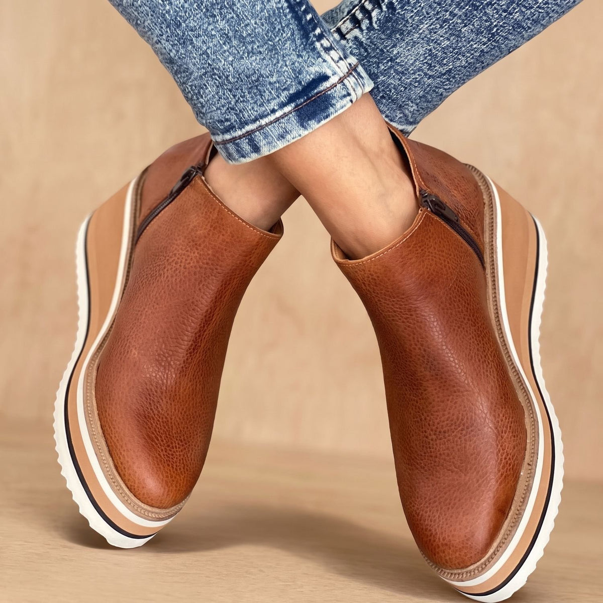 Women's Platform Wedge Ankle Boots Side-Zip Round Toe - Dark Brown