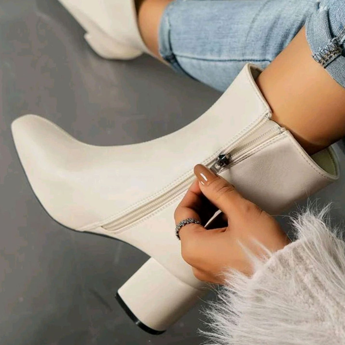 Women's Pointed-Toe Block-Heel Side-Zip Ankle Boots