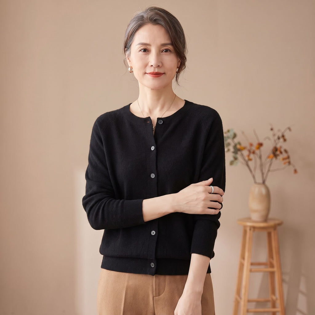 Women's Pure Merino Wool Button-Front Knit Cardigan - Black