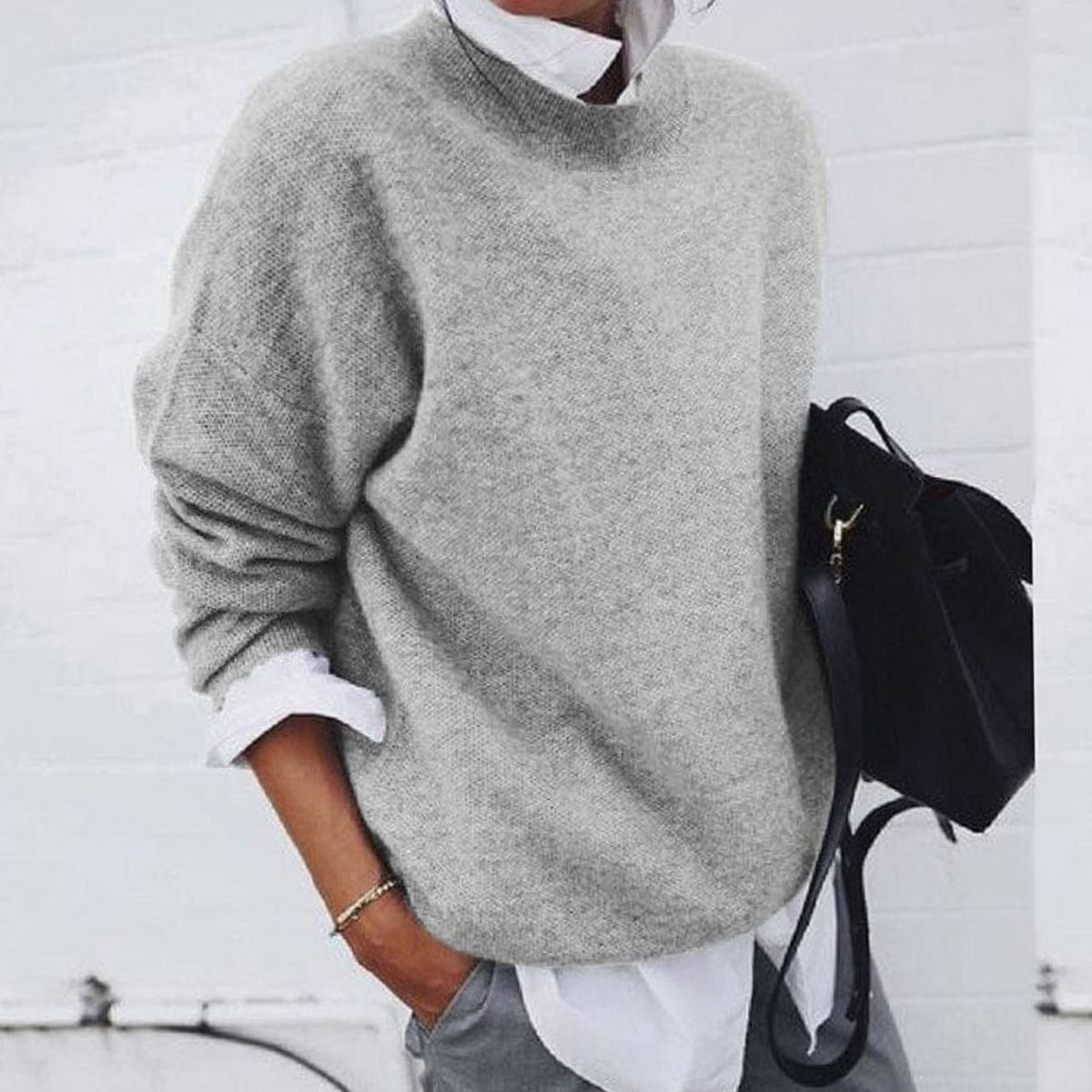 Women's Relaxed-Fit Round Neck Long-Sleeve Pullover Sweater - Grey