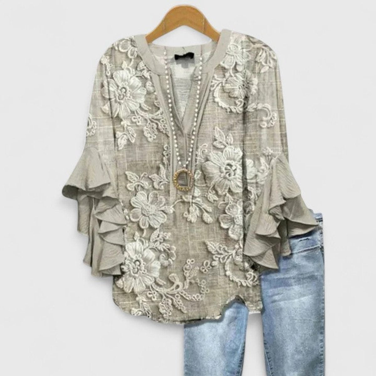 Women's Relaxed-Fit Ruffle-Sleeve Floral Print Blouse - Light Brown