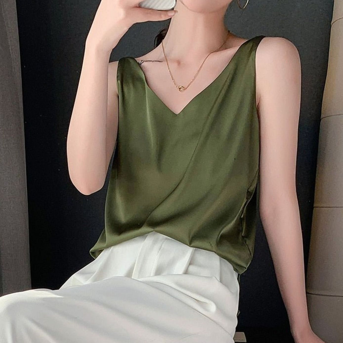 Women's Relaxed-Fit V-Neck Draped Satin Tanks - Army Green