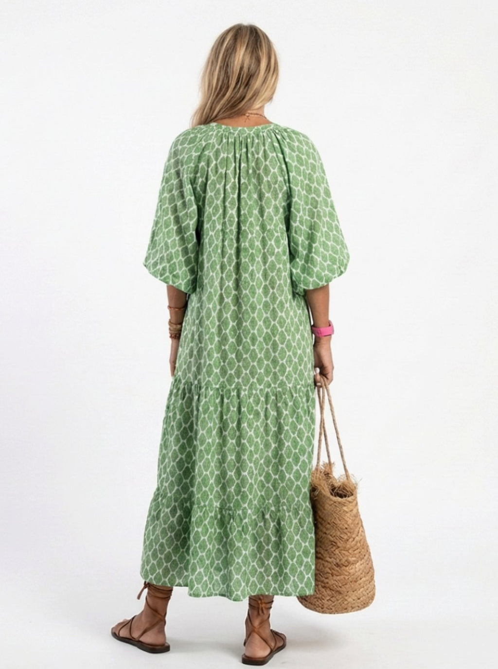 Women's Relaxed V-Neck Three-Quarter Sleeve Tiered Midi Dress