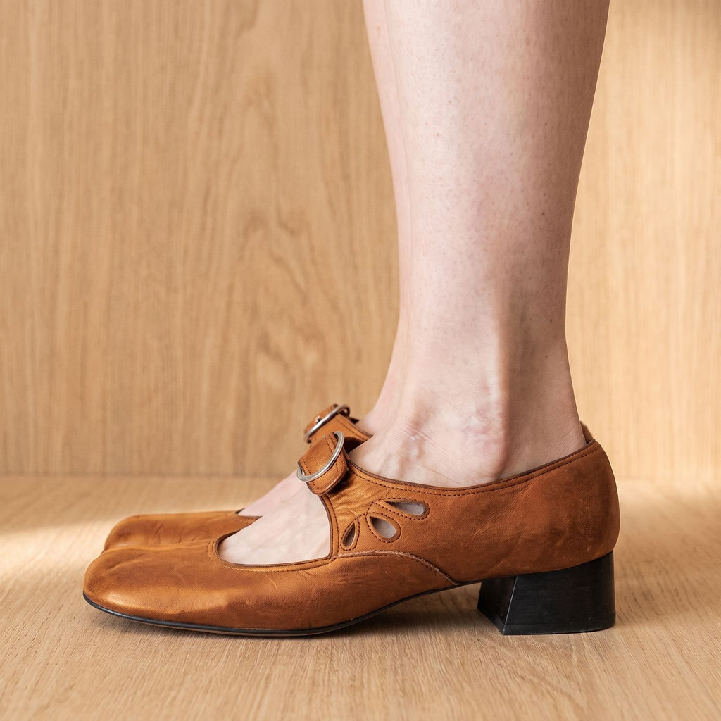 Women's Round-Toe Buckle-Strap Low-Heel Mary Jane Flats