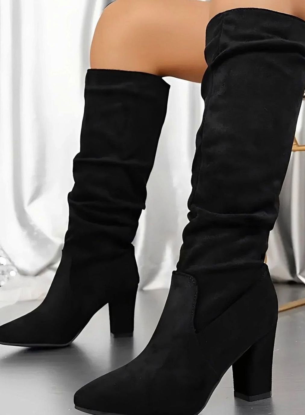 Women's Ruched Faux Suede Block Heel Knee High Boots - Black