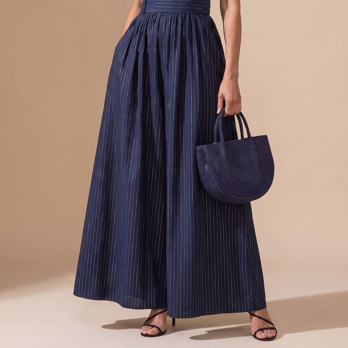 Women's Sleeveless Wide-Leg Striped Keyhole Jumpsuit