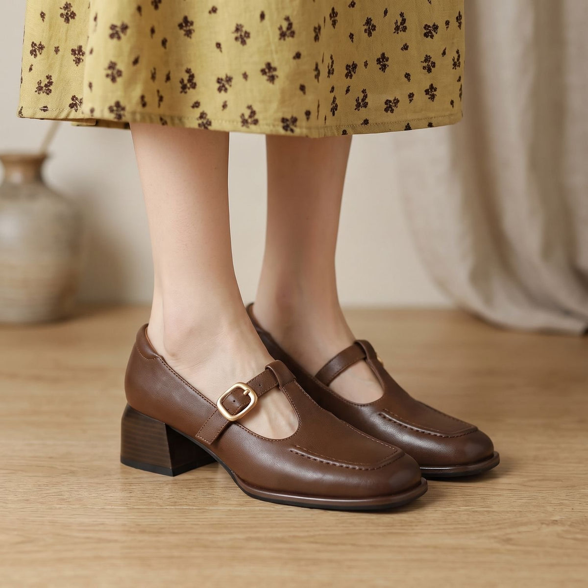 Women's Square-Toe T-Strap Buckle Mary Jane Shoes - Brown