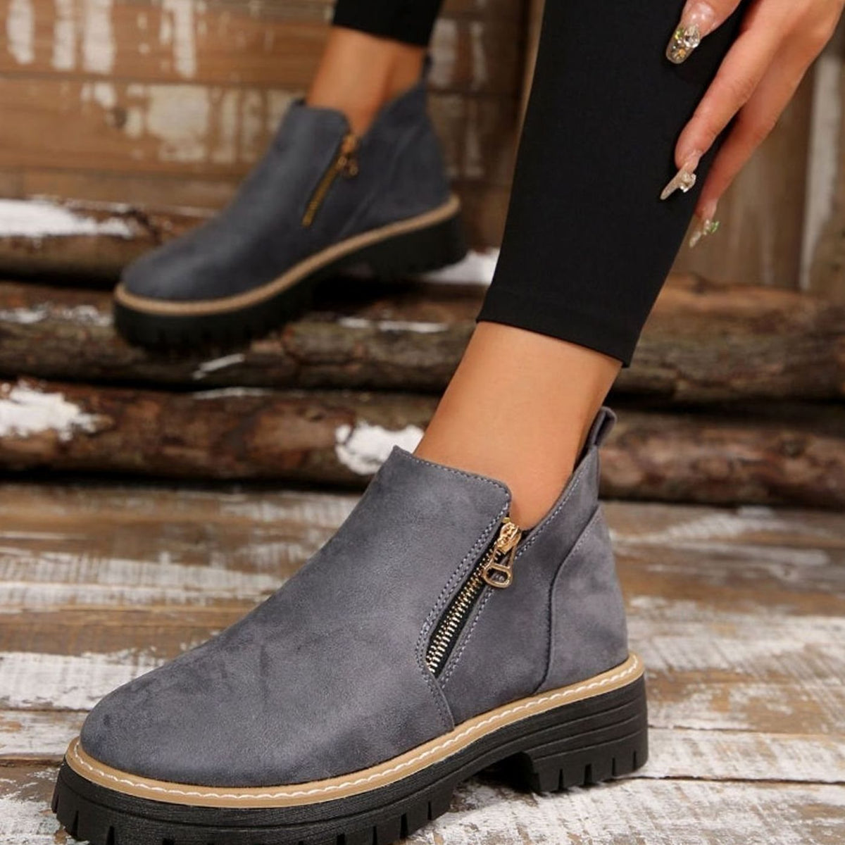 Women's Suede-Look Platform Ankle Boots Side Zipper Chunky Sole