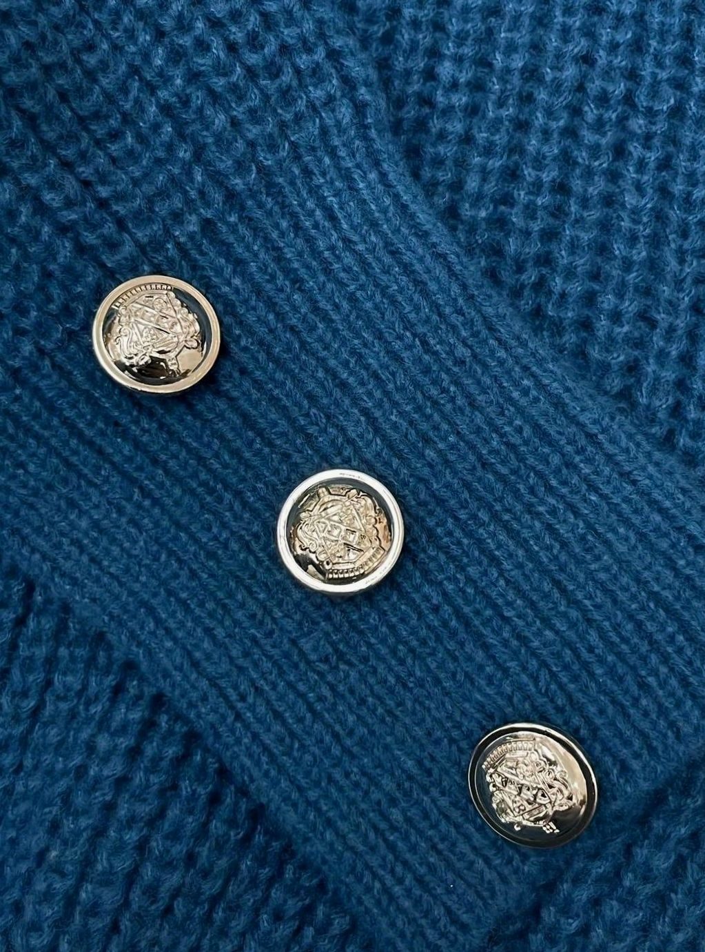 Women's V-Neck Button-Trim Ribbed Knit Pullover Sweater