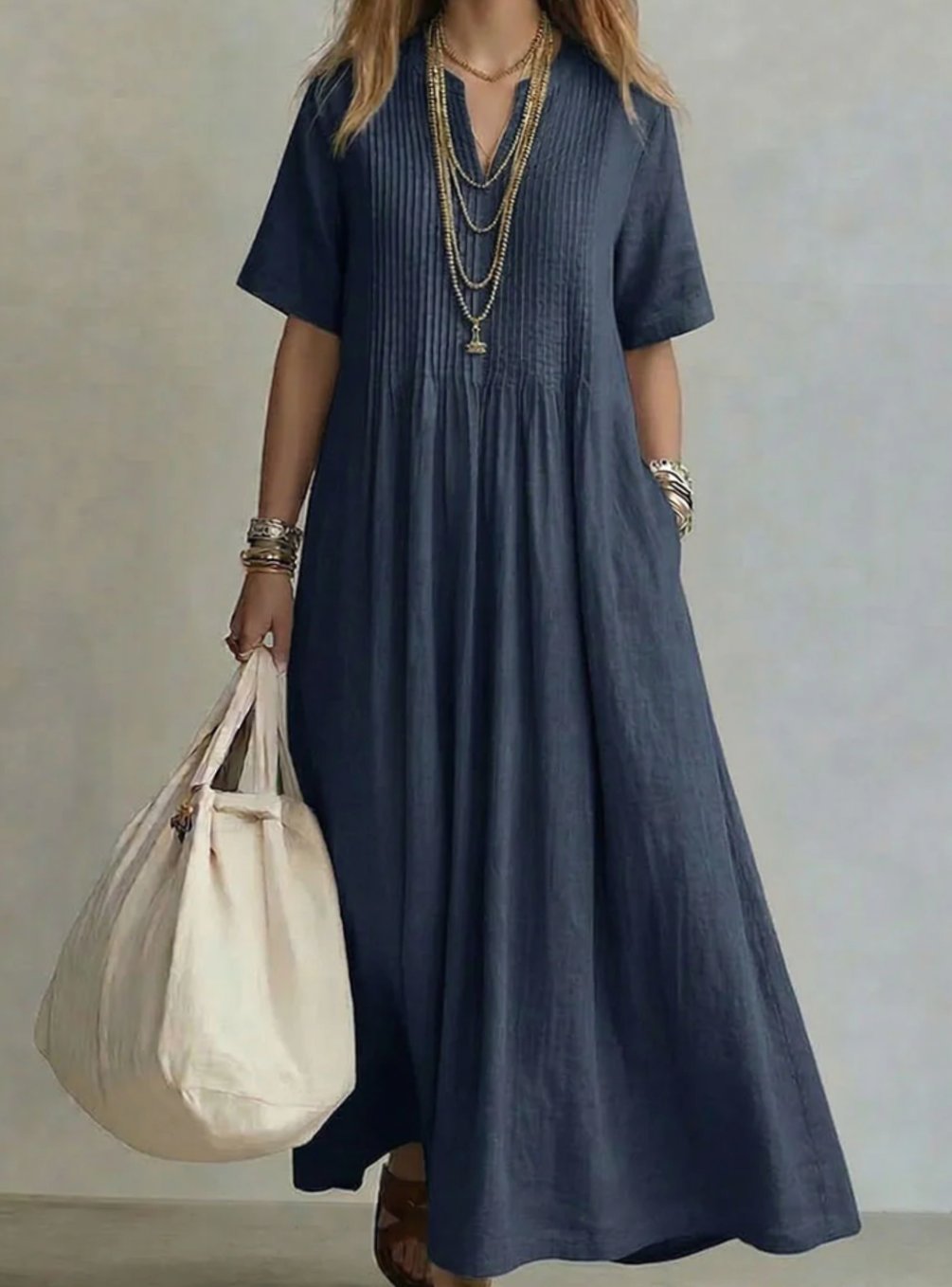 Women's V-Neck Pleated Short-Sleeve Flowy Maxi Dress - Navy Blue