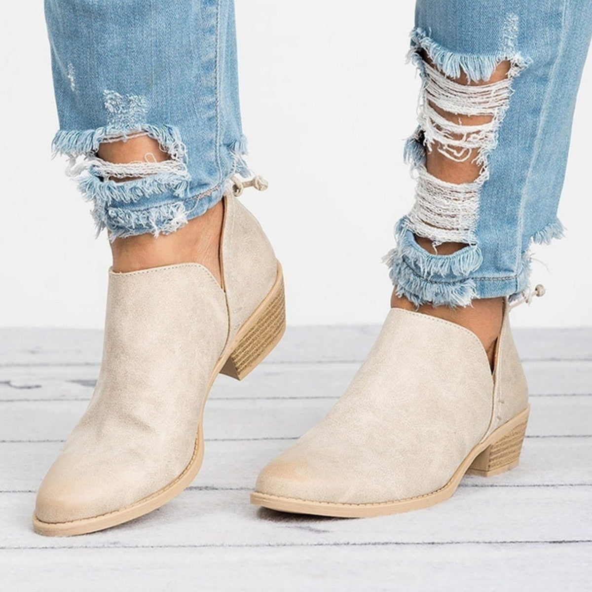 Women's Vintage Retro Slip-On Block Heel Ankle Boots - Beige
