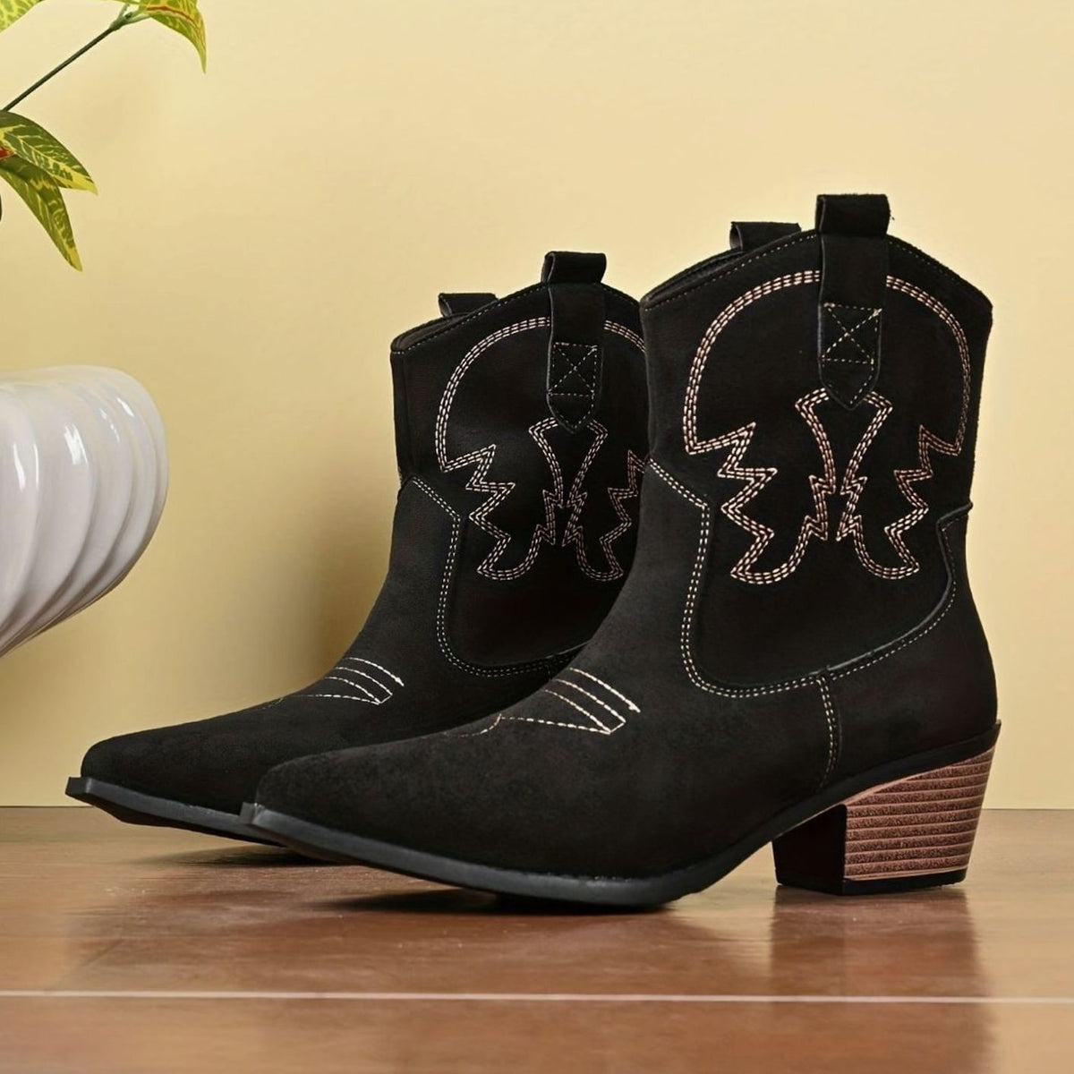 Women's Wide Calf Embroidered Slip-On Western Cowboy Boots - Black