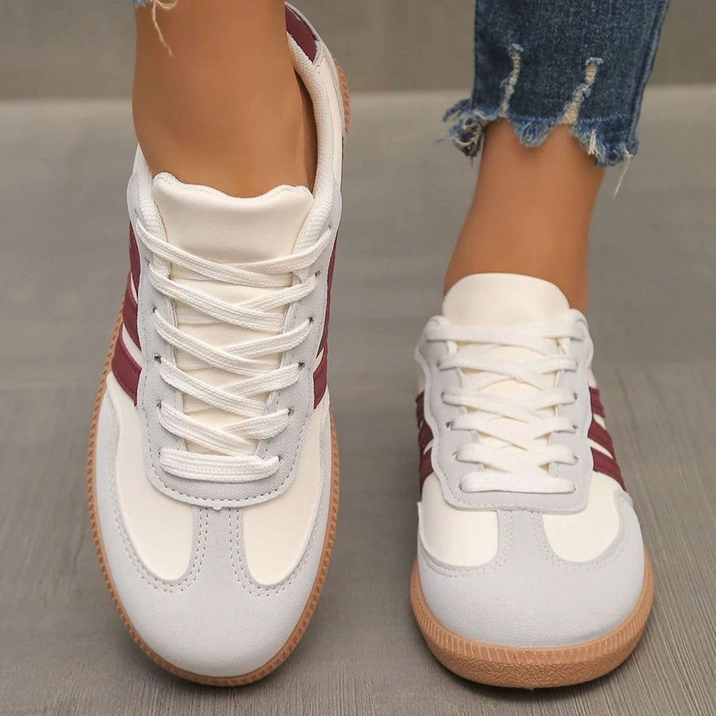 Women's Wide Toe Box Orthopedic Lace-Up Sneakers