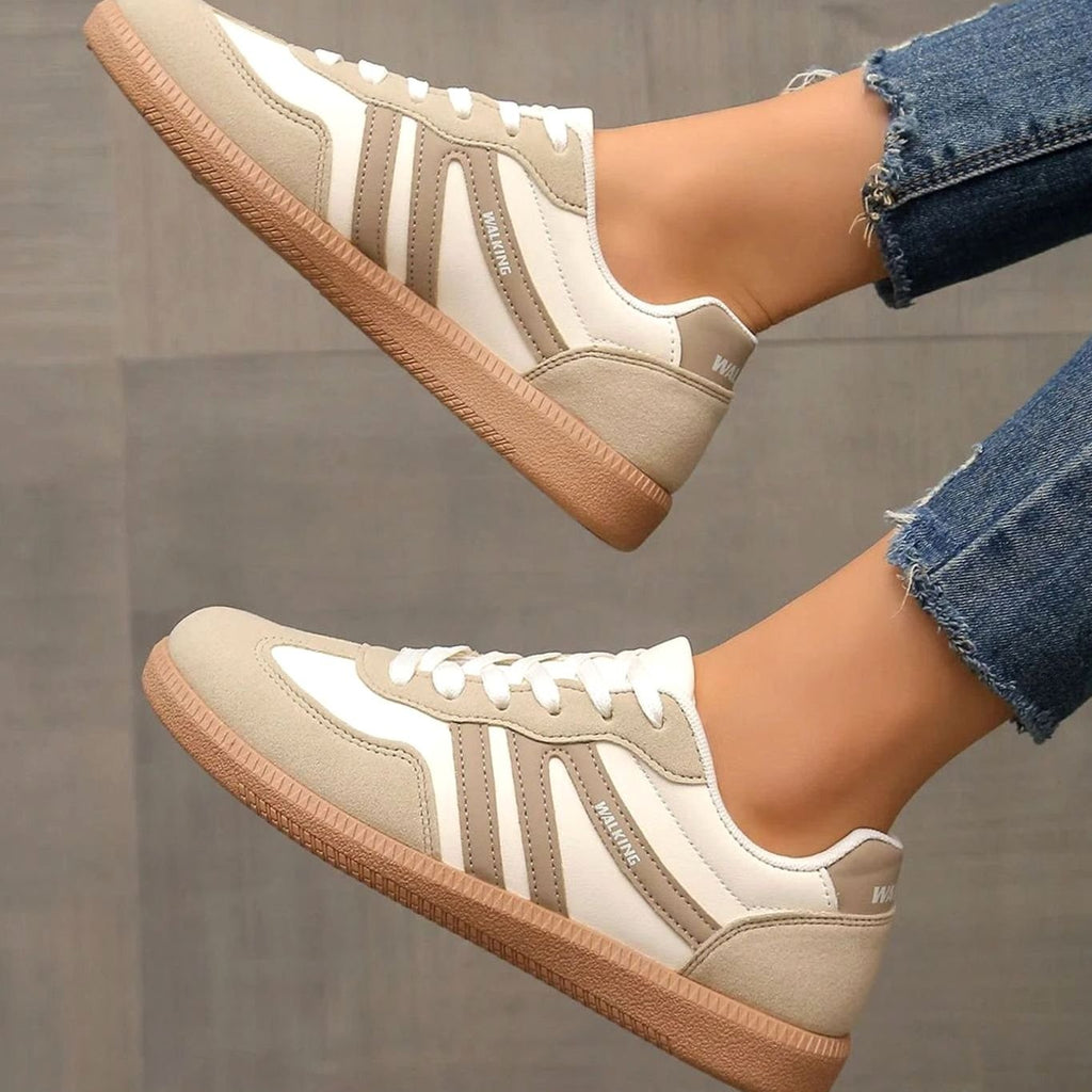 Women's Wide Toe Box Orthopedic Lace-Up Sneakers