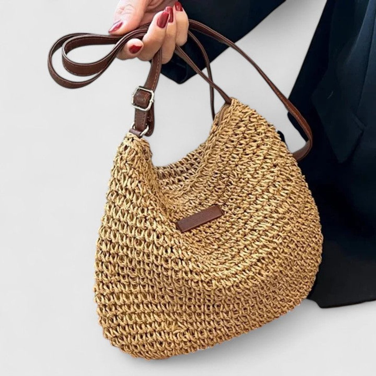 Women's Woven Raffia Zip-Top Shoulder Hobo Bag - Khaki